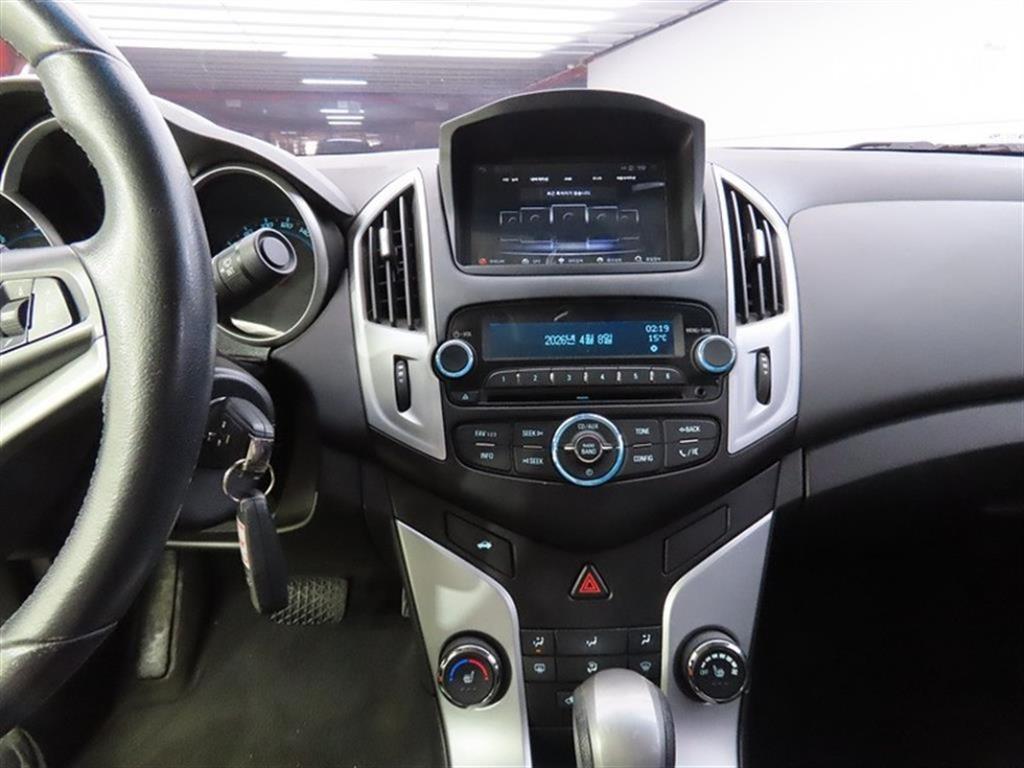Chevrolet Cruise - Vista 12