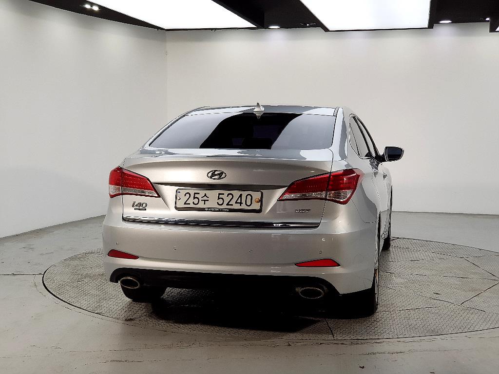 HYUNDAI i40 - Vista 3