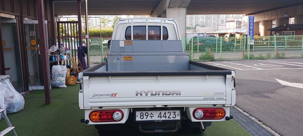 Small Truck Cargo (small) - Vista 3