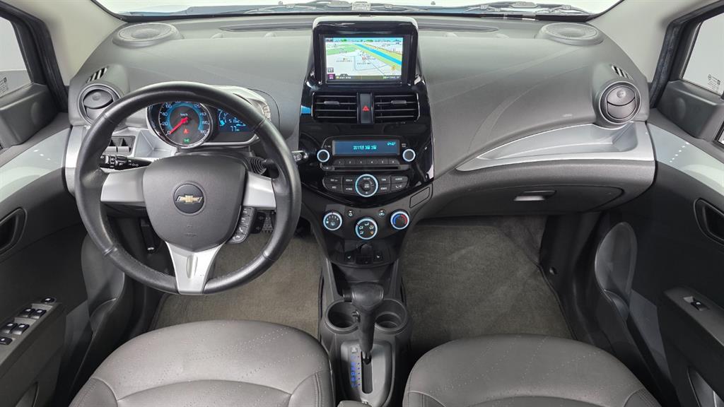 Chevrolet Spark - Vista 11