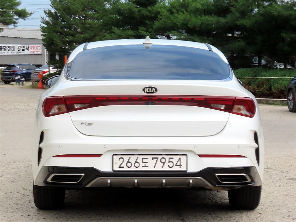 KIA K5 - Vista 6