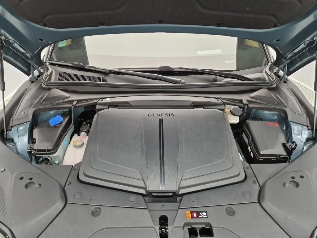 Genesis GV60 - Vista 7