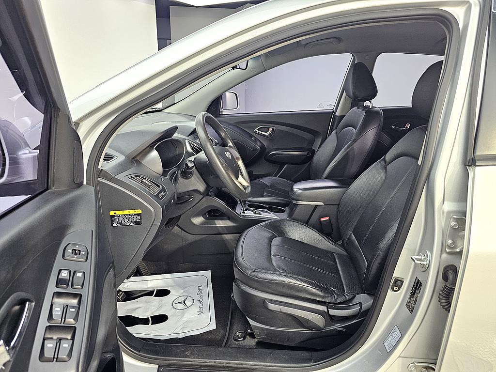 HYUNDAI Tucson - Vista 10