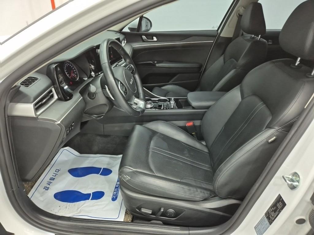 KIA K5 2022 Negro - Importación desde Corea - HF Imports Iquique - Foto 14