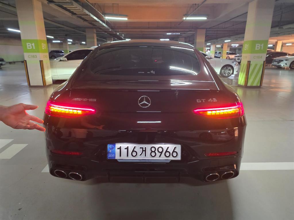 Mercedes Benz AMG GT - Vista 2