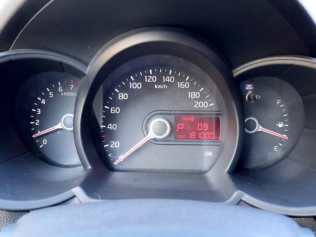KIA Morning - Vista 8