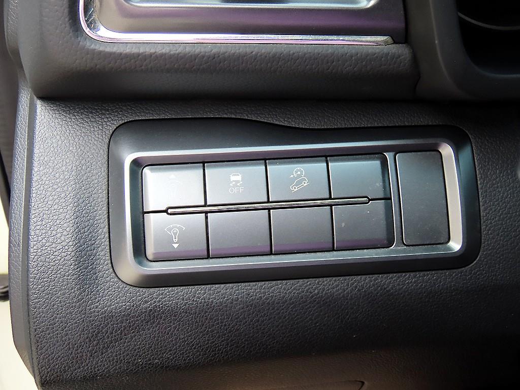 Ssangyong Tivoli 2021 Blanco - Importación desde Corea - HF Imports Iquique - Foto 14