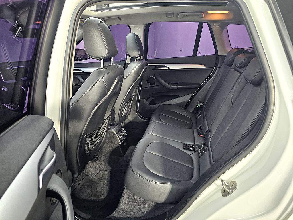 BMW X1 - Vista 11