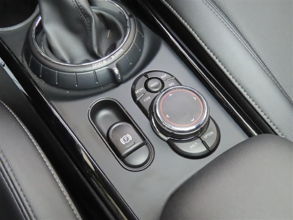 Mini Clubman - Vista 9