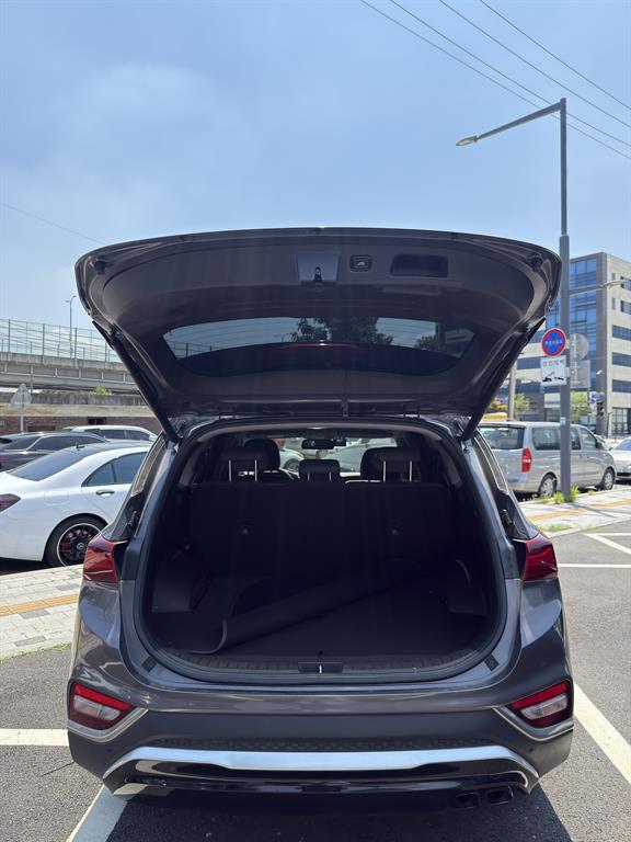 HYUNDAI Santa Fe 2018 Gris - Importación desde Corea - HF Imports Iquique - Foto 17
