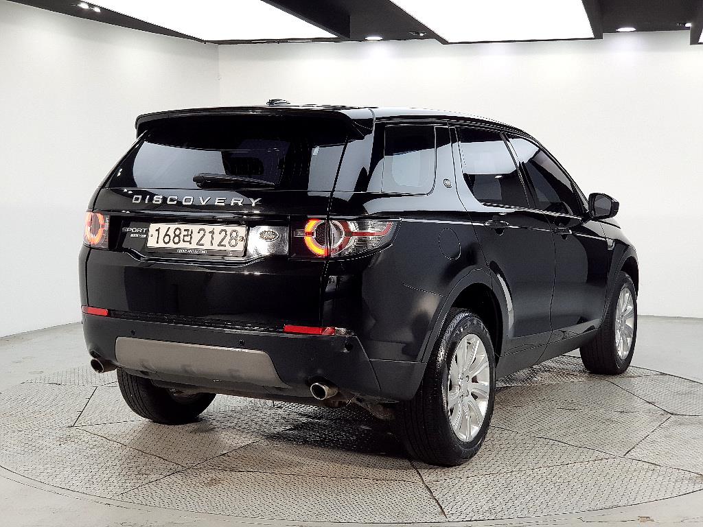 Land Rover Discovery Sports - Vista 6