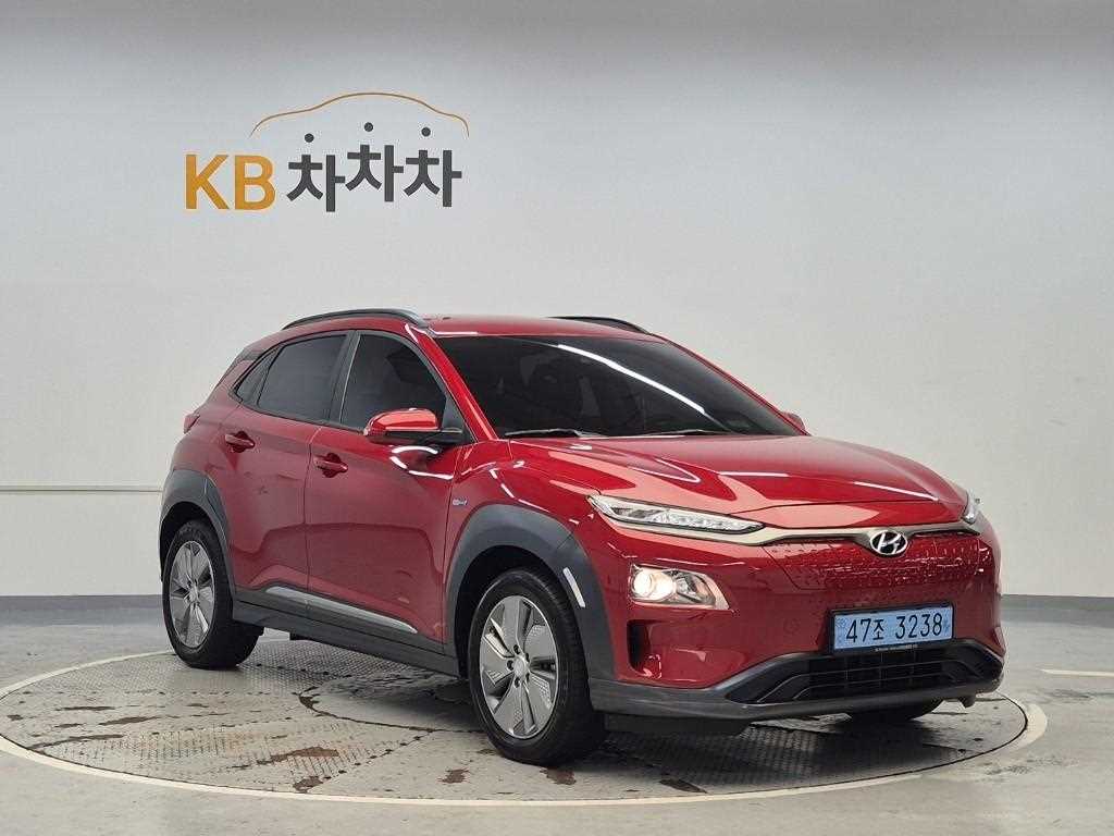 HYUNDAI Kona - Vista 6