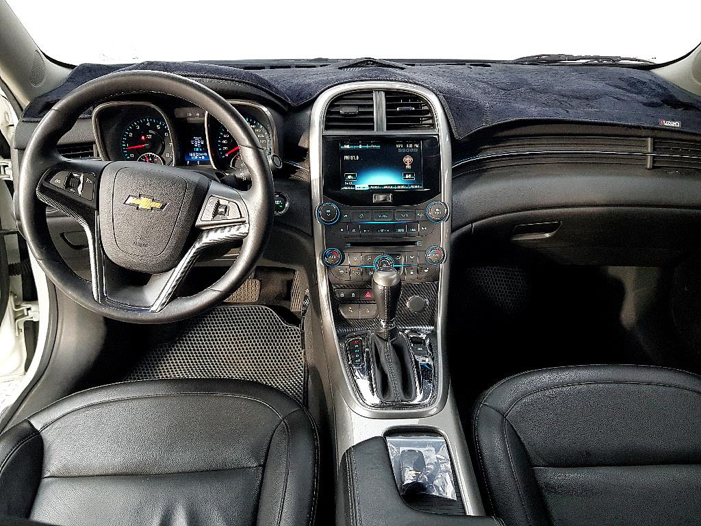 Chevrolet Malibu - Vista 7