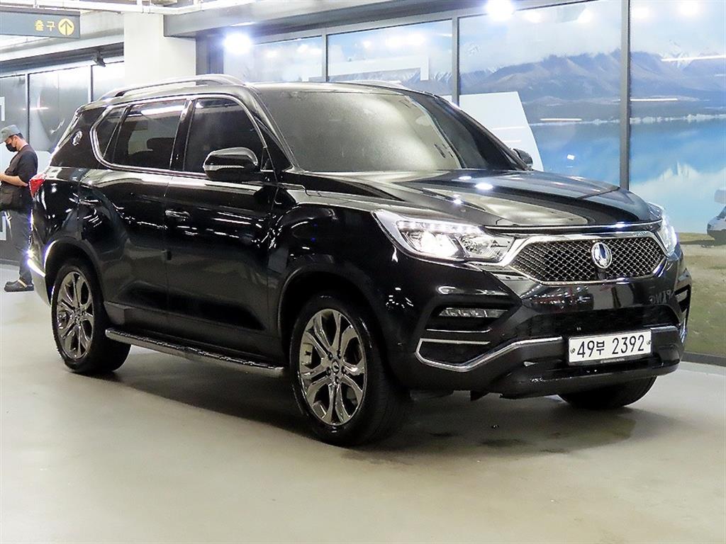 Ssangyong Rexton 2018 Negro - Importación desde Corea - HF Imports Iquique - Foto 1