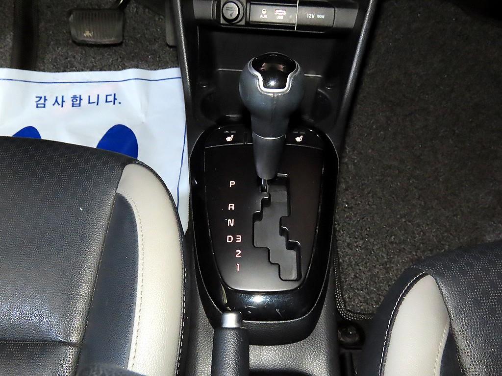 KIA Morning 2019 Blanco - Importación desde Corea - HF Imports Iquique - Foto 14
