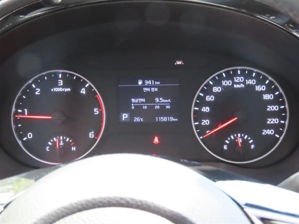 KIA Seltos - Vista 7