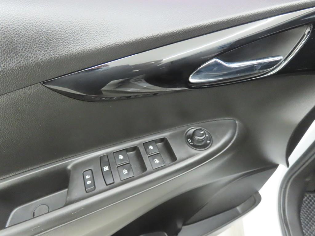 Chevrolet Spark - Vista 11