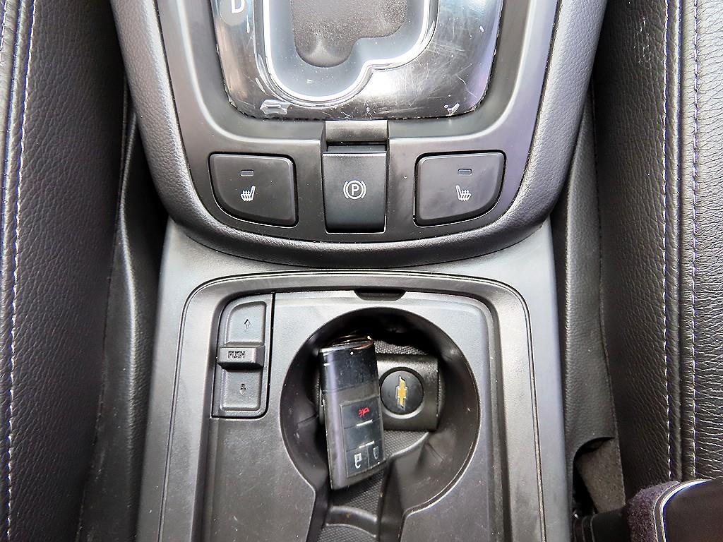Chevrolet Captiva 2016 Gris - Importación desde Corea - HF Imports Iquique - Foto 17