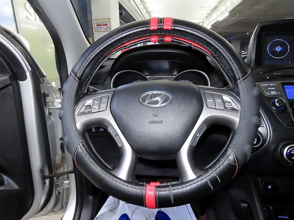 HYUNDAI Tucson - Vista 10