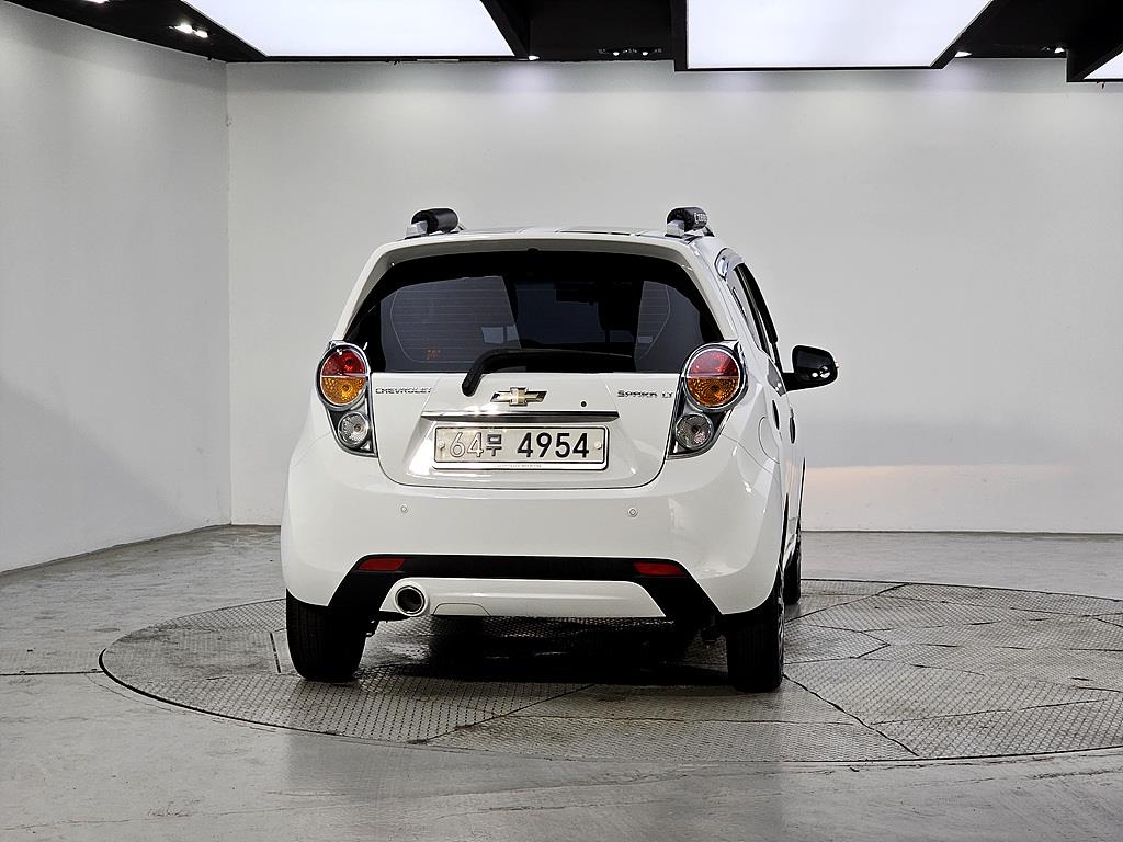 Chevrolet Spark - Vista 3