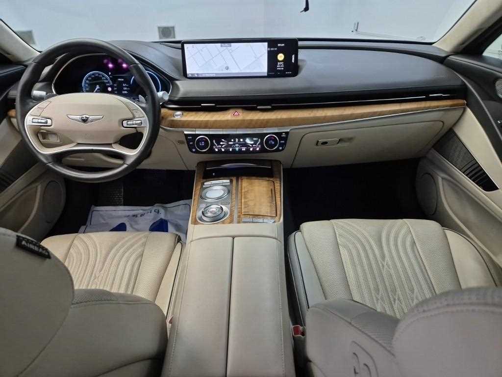 Genesis G80 - Vista 9