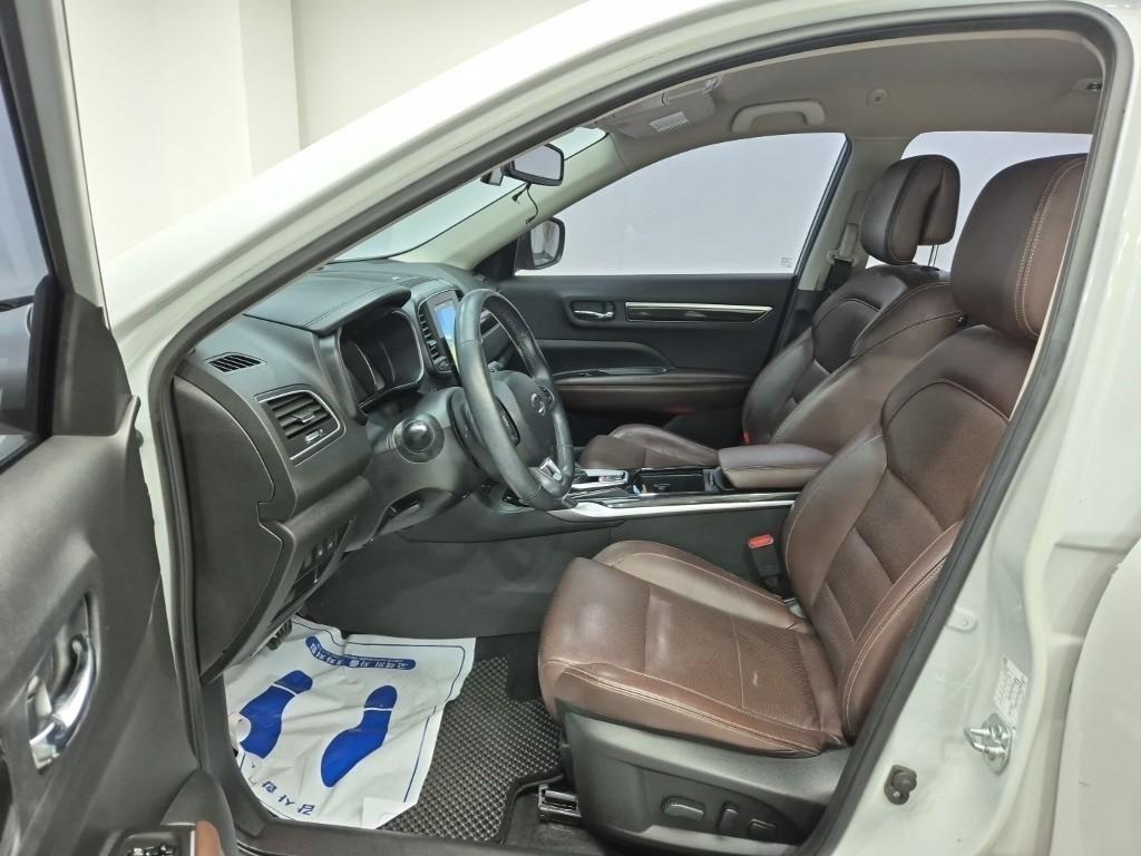 SAMSUNG QM6 2017 Blanco - Importación desde Corea - HF Imports Iquique - Foto 13