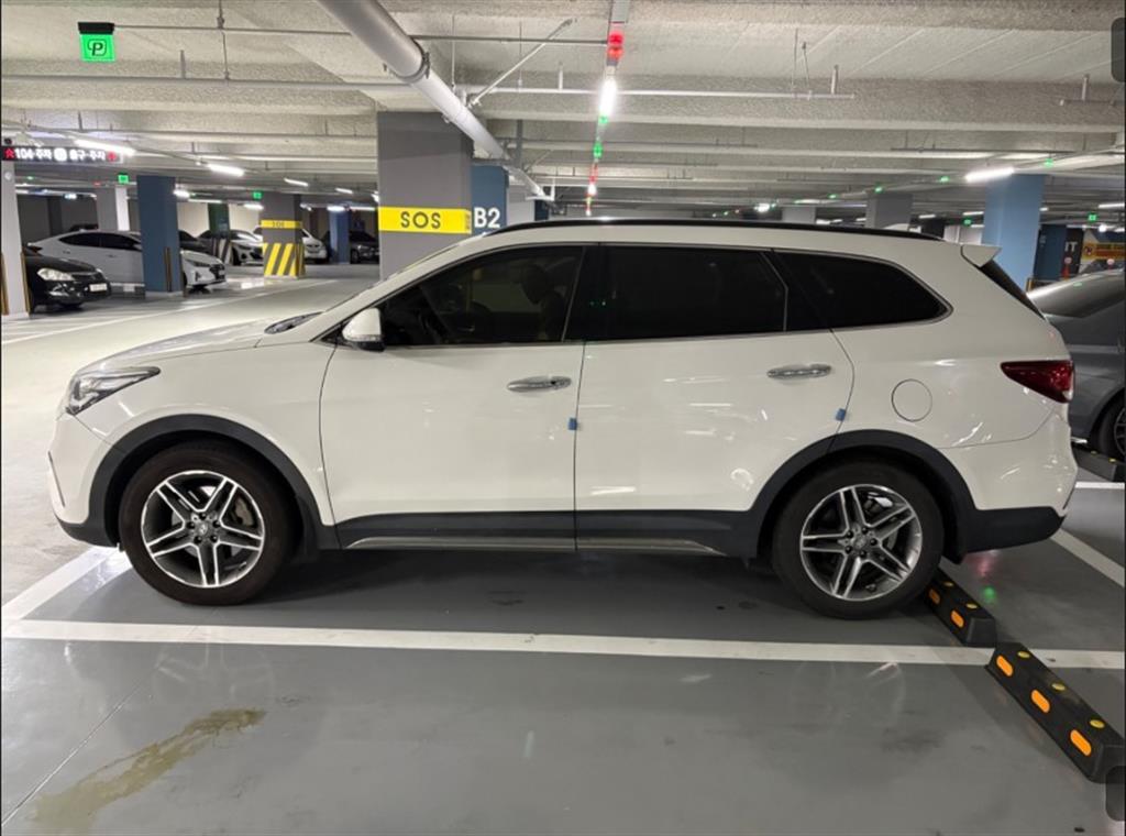 HYUNDAI Maxcruz - Vista 3