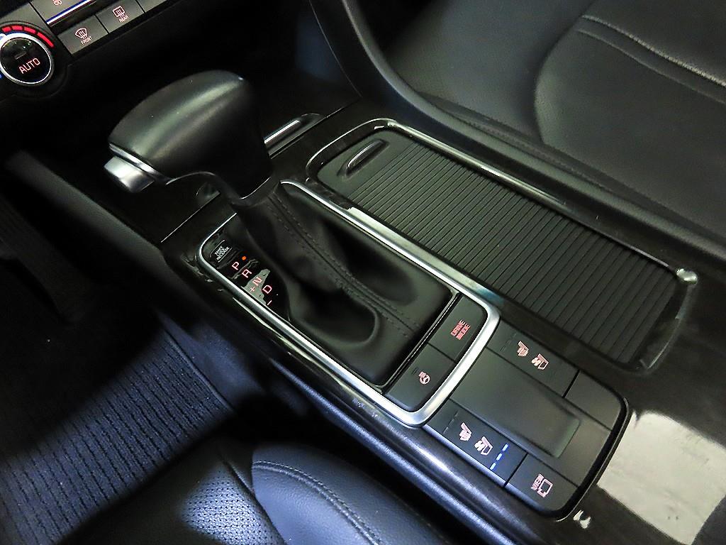 KIA K5 2018 Negro - Importación desde Corea - HF Imports Iquique - Foto 14