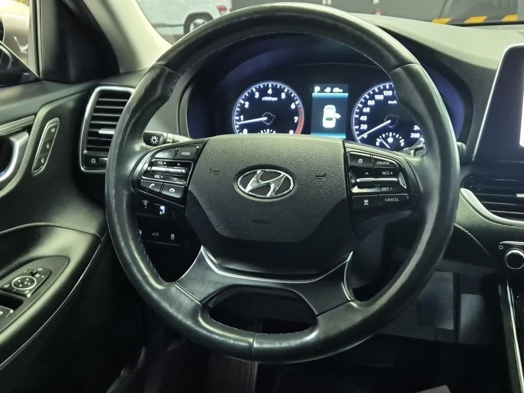 HYUNDAI Grandeur - Vista 10