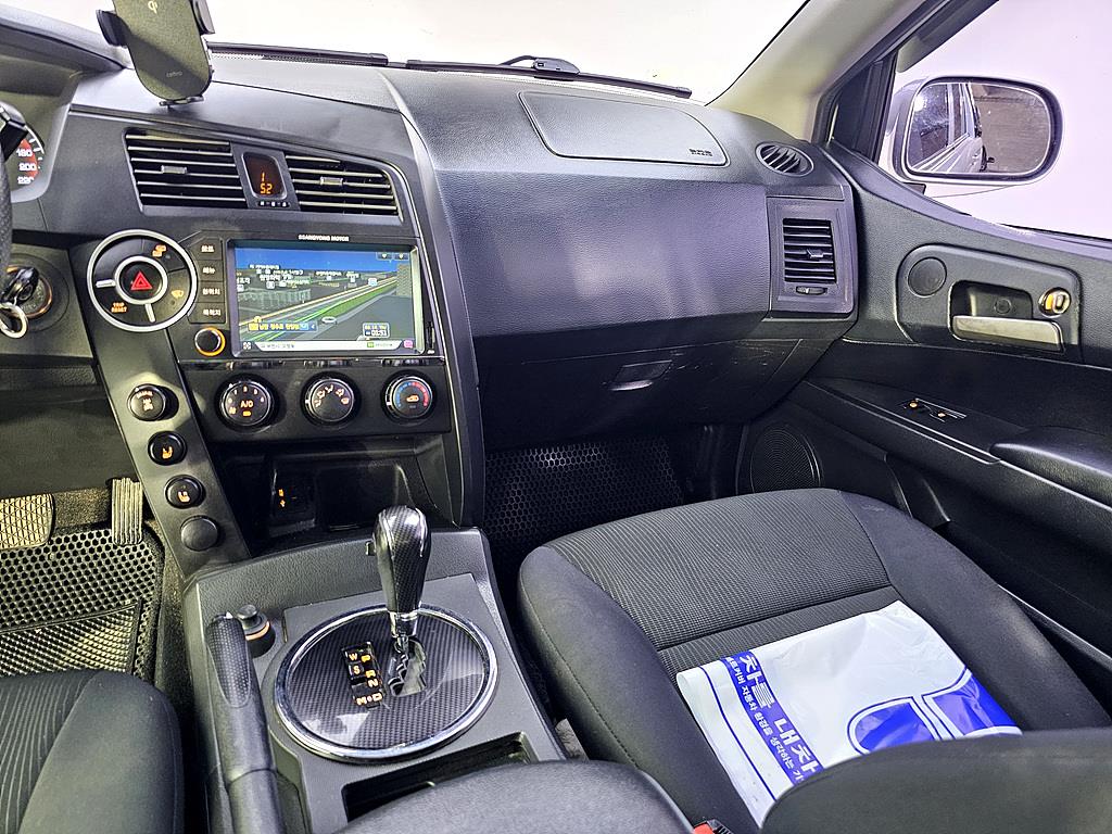 Ssangyong Korando - Vista 12