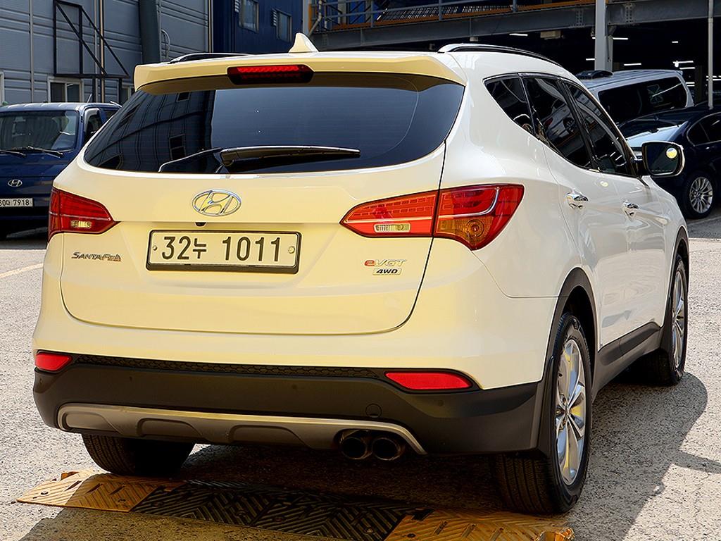 HYUNDAI Santa Fe - Vista 6