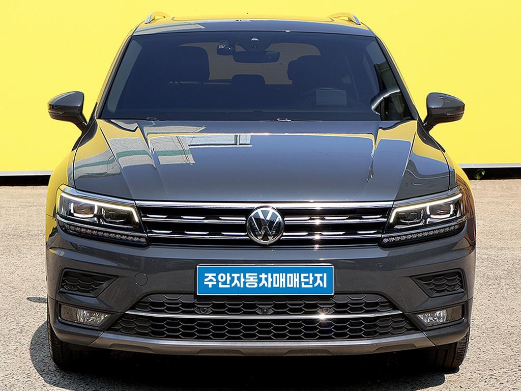 Volkswagen Tiguan 2019 Gris - Importación desde Corea - HF Imports Iquique - Foto 1