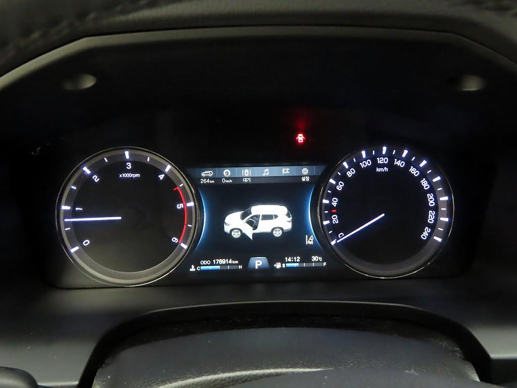 Ssangyong Rexton - Vista 7