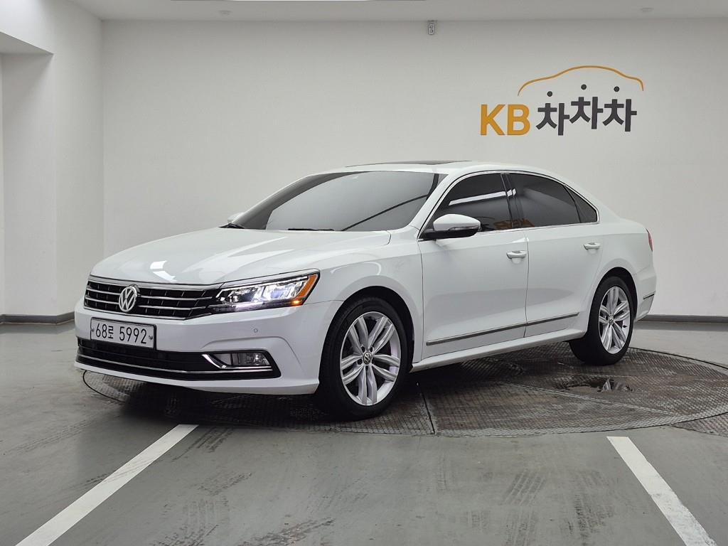 Volkswagen Passat 2018 Blanco - Importación desde Corea - HF Imports Iquique - Foto 1