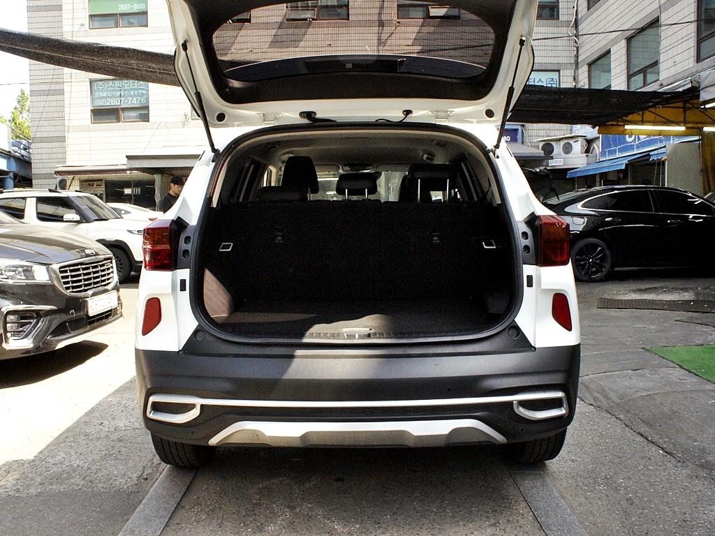 KIA Seltos 2022 Blanco - Importación desde Corea - HF Imports Iquique - Foto 18