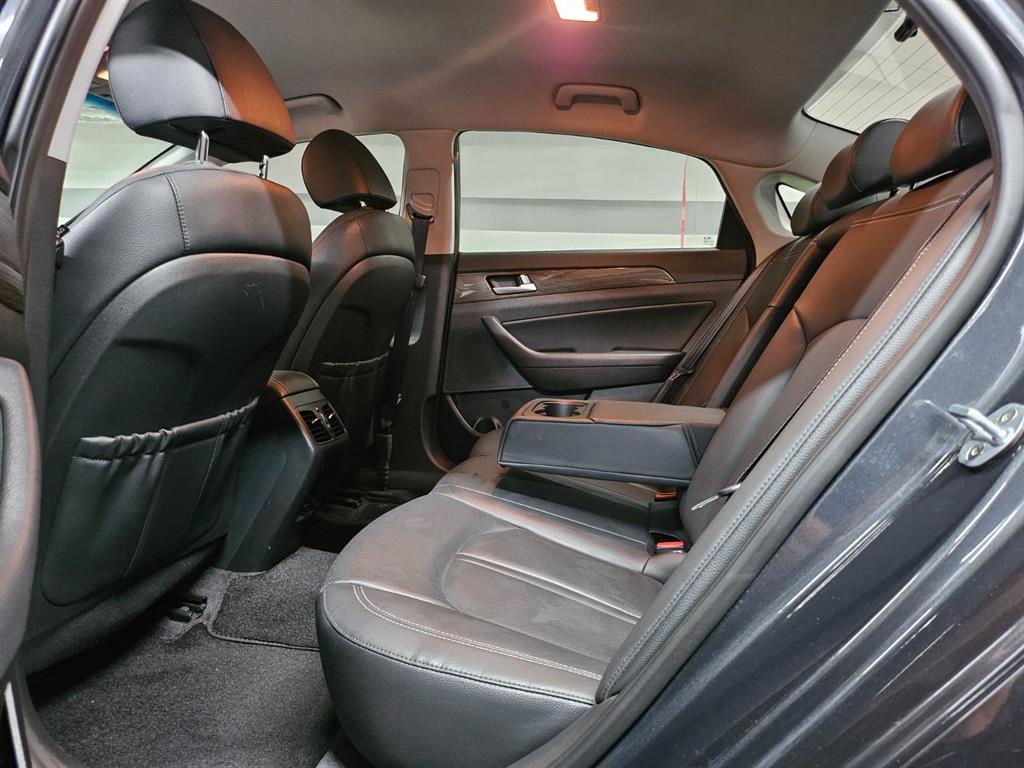 HYUNDAI Sonata - Vista 9