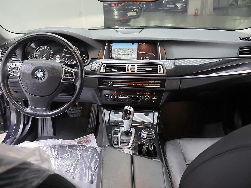 BMW 5 Series - Vista 7