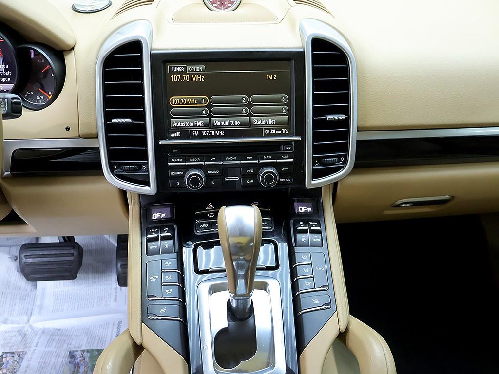 Porsche Cayenne - Vista 11