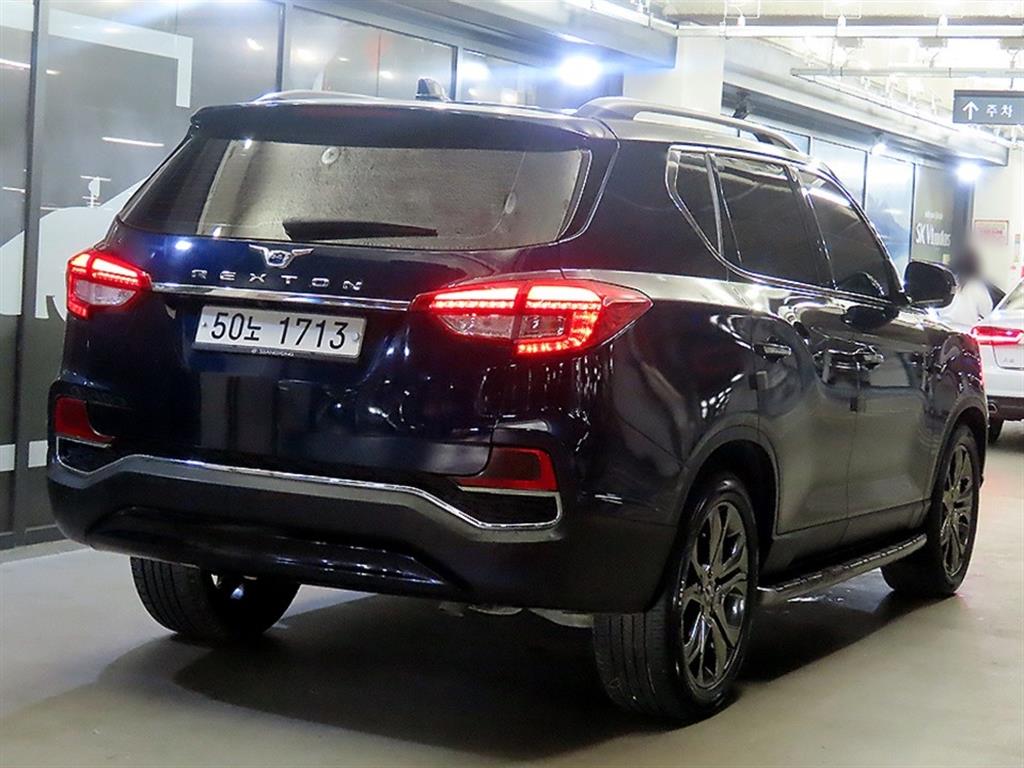 Ssangyong Rexton - Vista 6