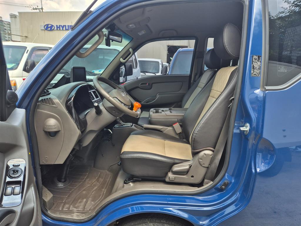 Small Truck Cargo (small) - Vista 8
