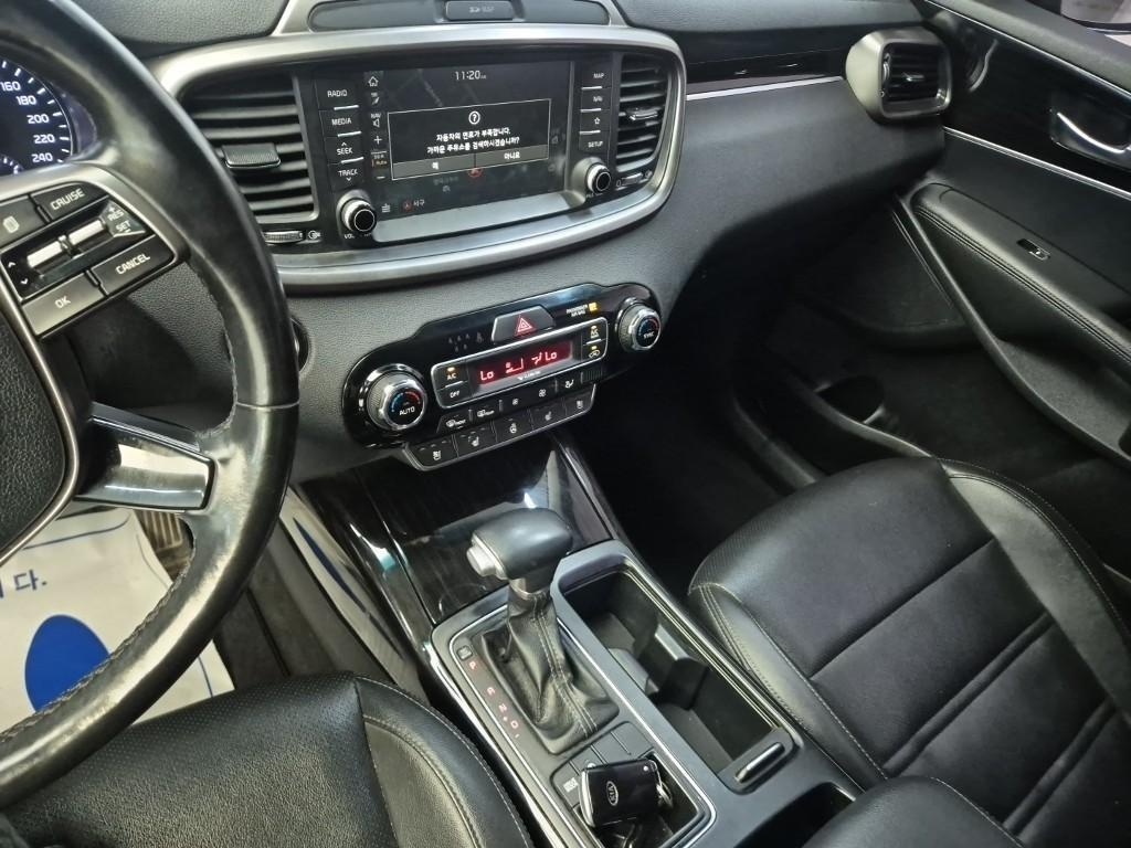 KIA Sorento - Vista 12
