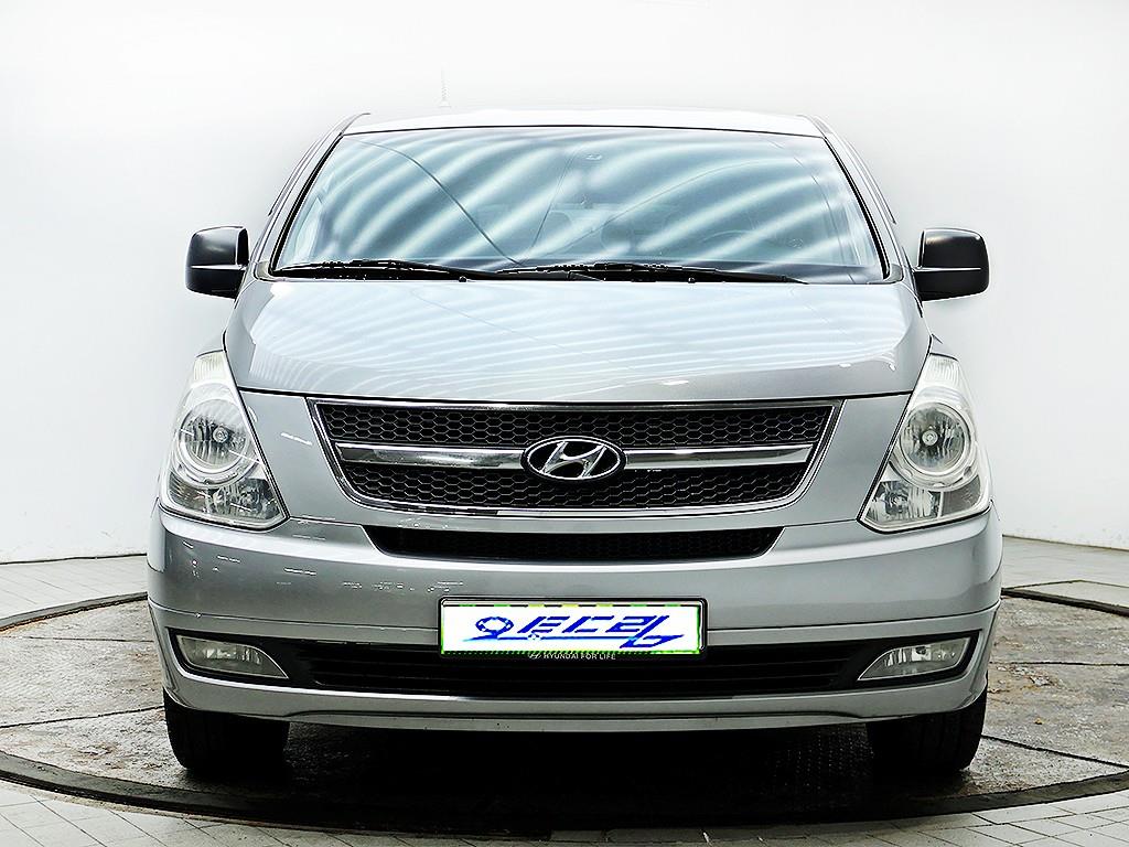 HYUNDAI Starex 2010