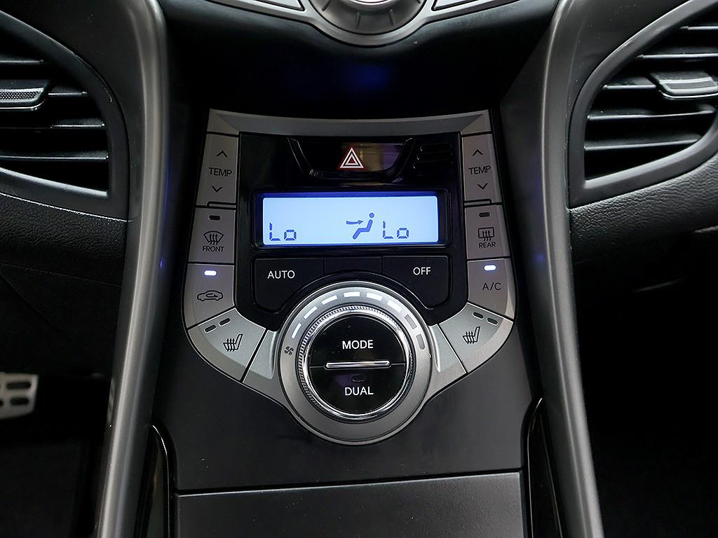HYUNDAI Avante 2013 Blanco - Importación desde Corea - HF Imports Iquique - Foto 18