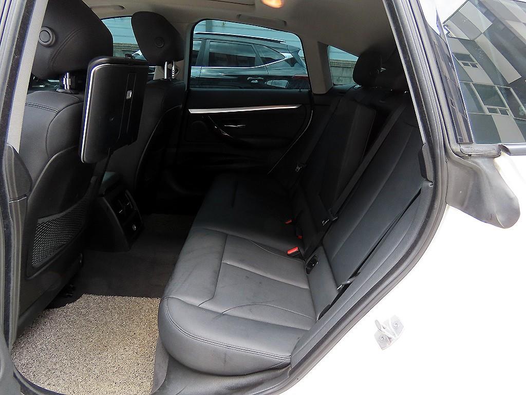 BMW Gran Turismo - Vista 8
