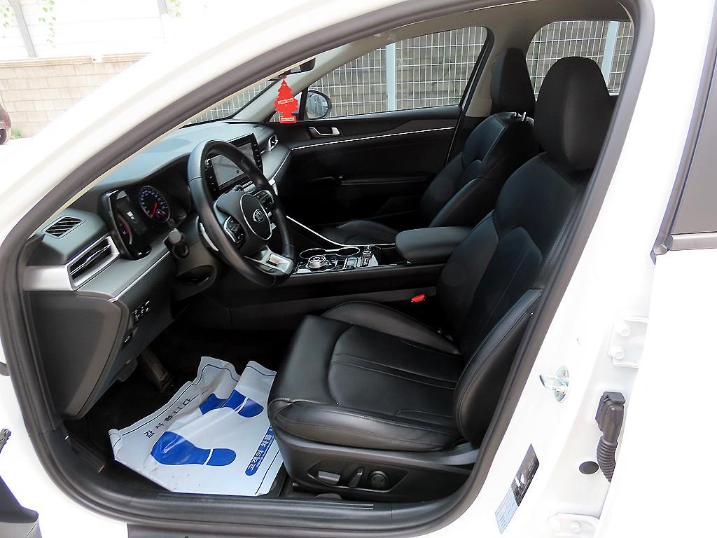 KIA K5 - Vista 7
