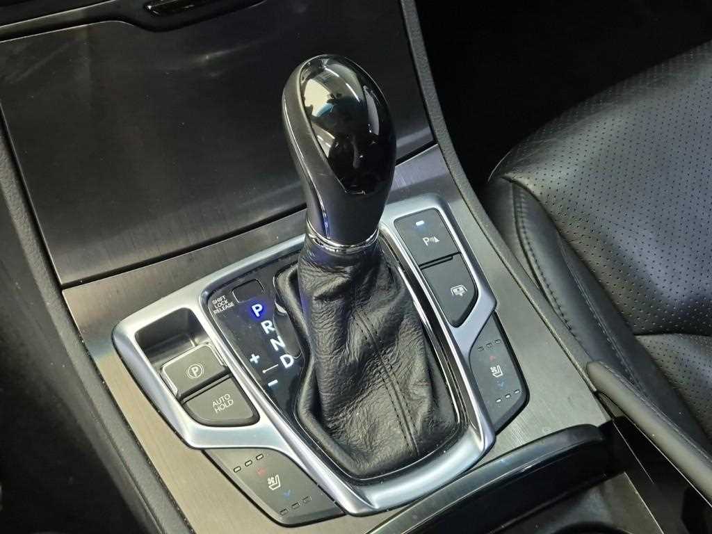 HYUNDAI Grandeur - Vista 8