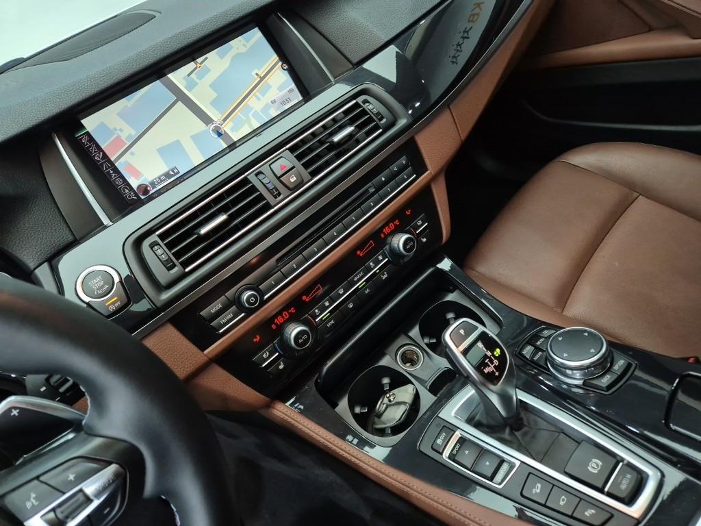 BMW 5 Series - Vista 10