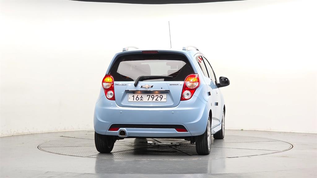 Chevrolet Spark - Vista 6