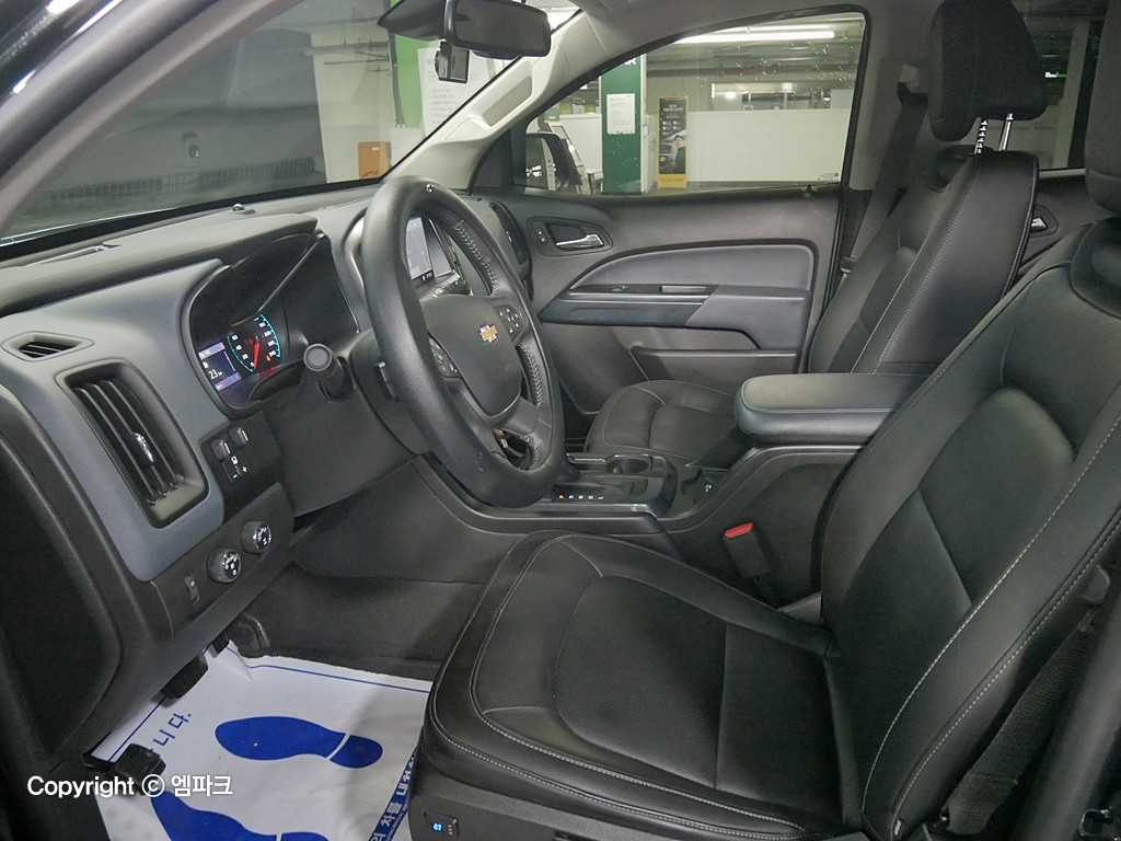 Chevrolet ?Colorado 2021 Negro - Importación desde Corea - HF Imports Iquique - Foto 15