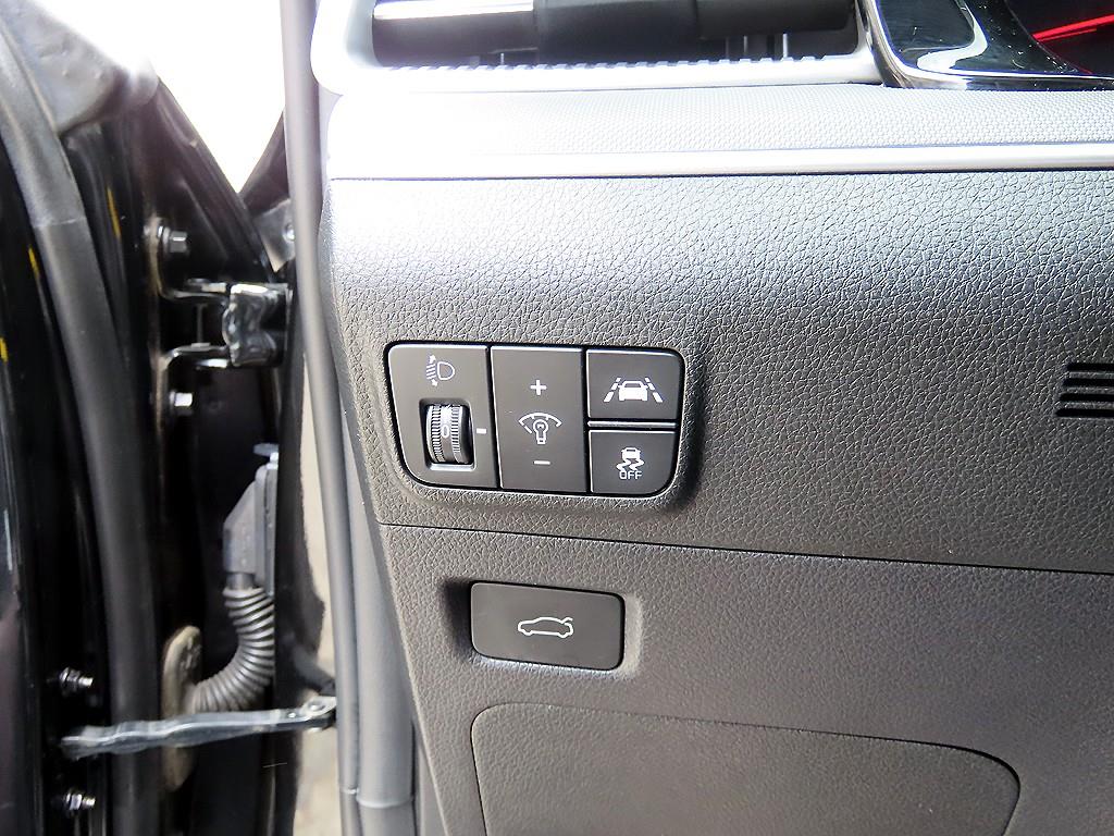 KIA K5 2020 Negro - Importación desde Corea - HF Imports Iquique - Foto 14